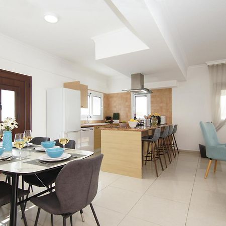 פאראלימני Villa Alyson מראה חיצוני תמונה
